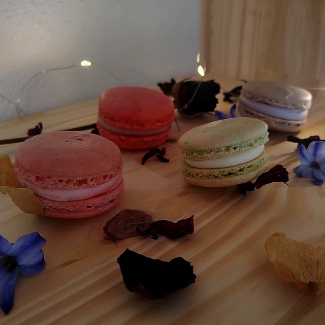 Macarons colorés